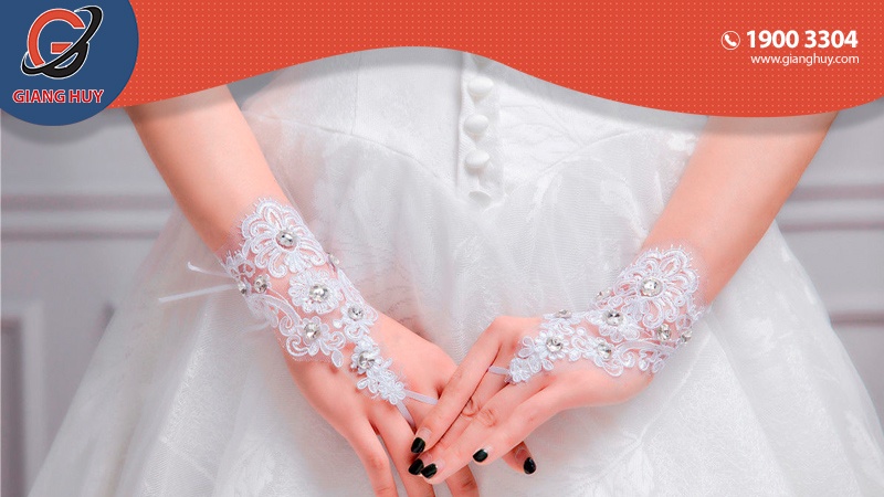 Phụ kiện cô dâu tại Trung Quốc - Găng tay

